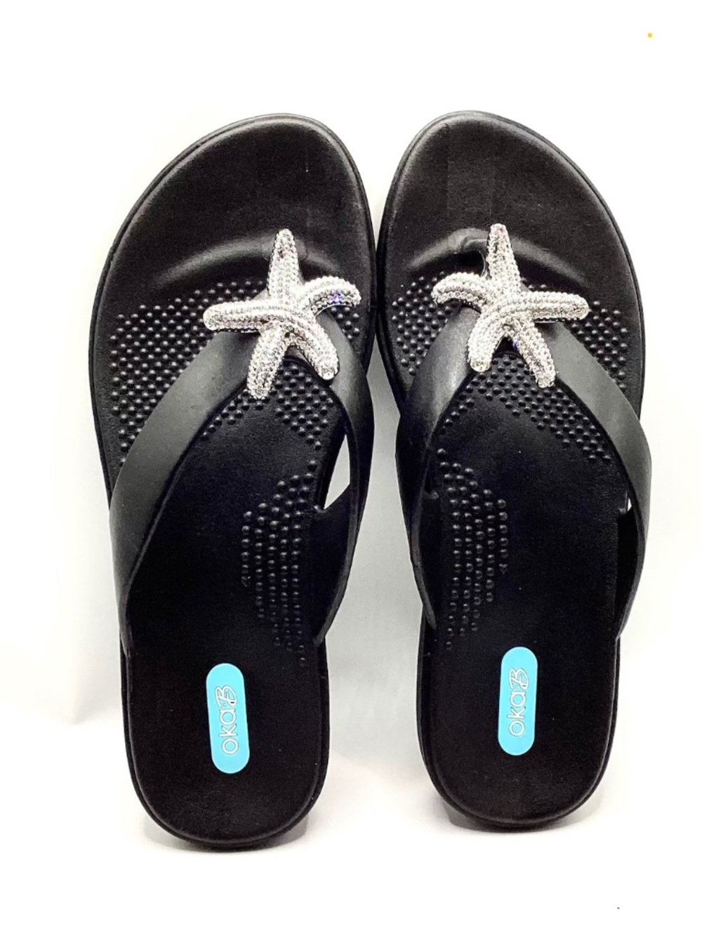 Oka-B Livie Starfish Flip Flops in Black. Women’s Size 7-8 Medium - NWT